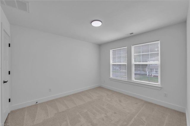 28 Maplewood ST, Hampton, VA 23669