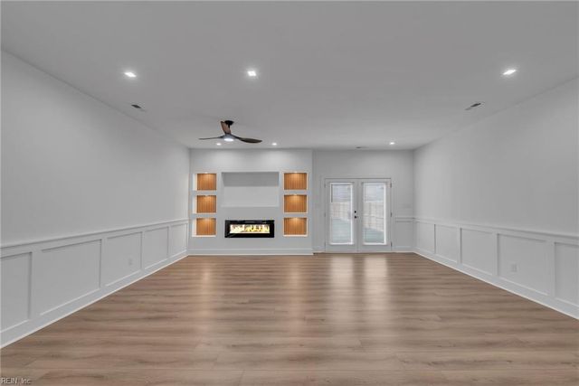 28 Maplewood ST, Hampton, VA 23669