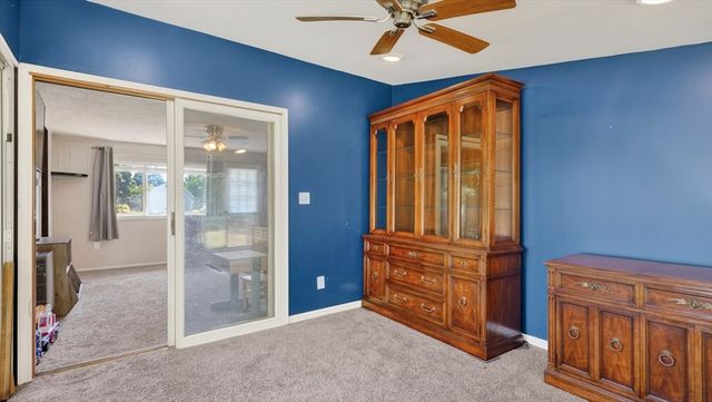 31 Shaker Rd, Westfield, MA 01085
