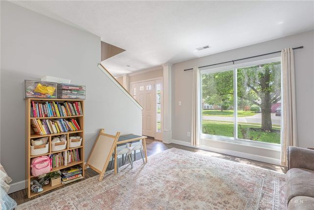 2292 Ferndown Drive, Miamisburg, OH 45342