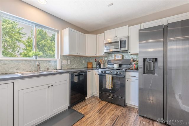 2292 Ferndown Drive, Miamisburg, OH 45342