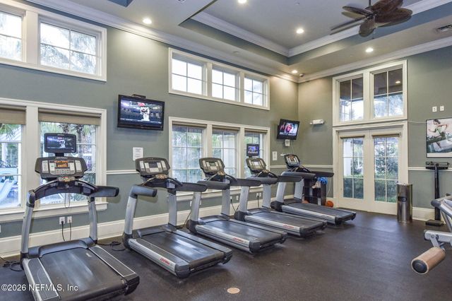 33 KNOTWOOD WAY Way, Jacksonville, FL 32081