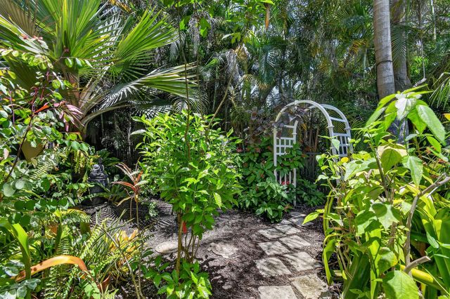 153 N River Drive E, Jupiter, FL 33458
