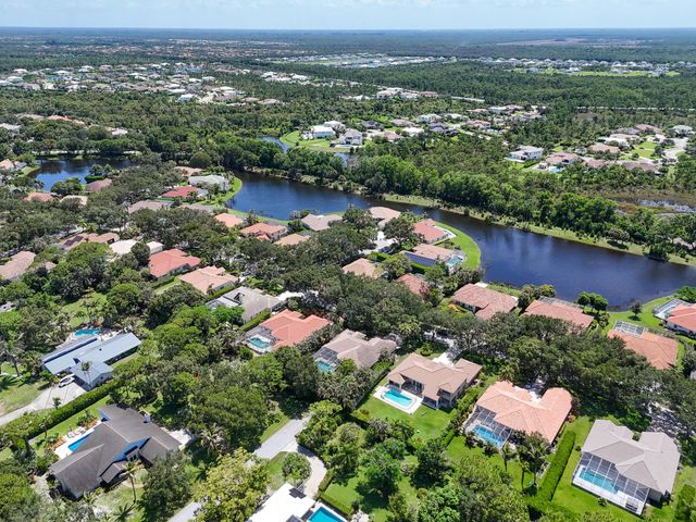 153 N River Drive E, Jupiter, FL 33458