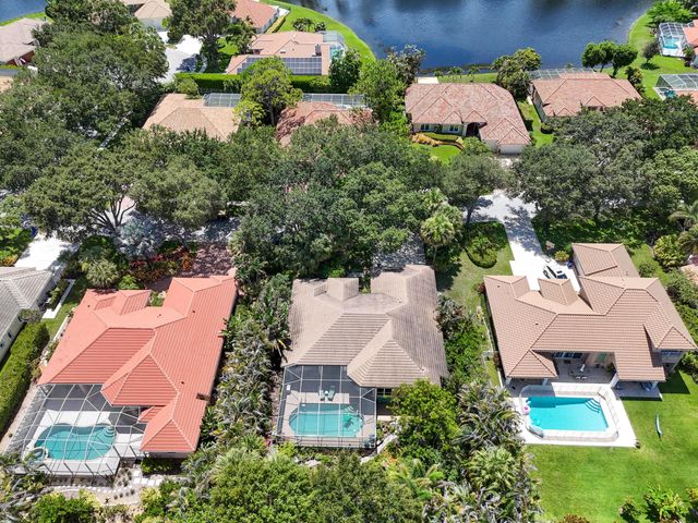 153 N River Drive E, Jupiter, FL 33458