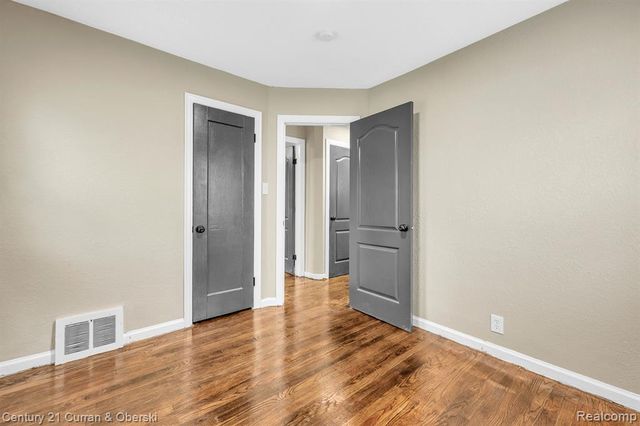 9583 Stahelin Avenue, Detroit, MI 48228