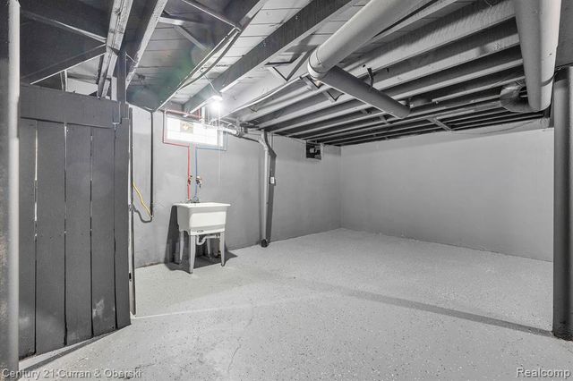 9583 Stahelin Avenue, Detroit, MI 48228