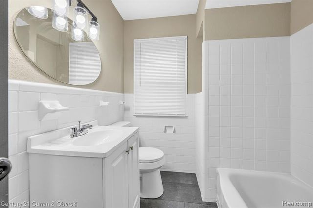 9583 Stahelin Avenue, Detroit, MI 48228