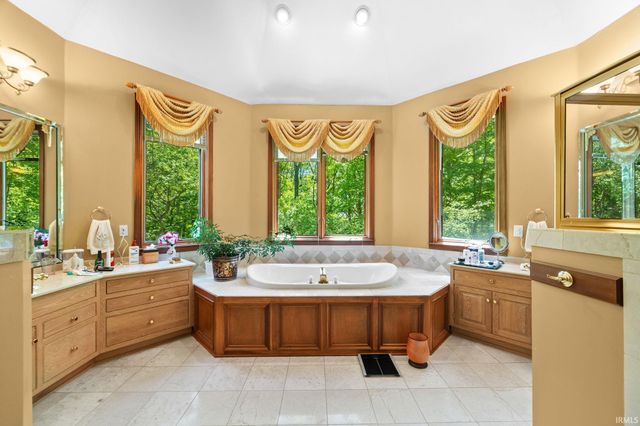 1802 Danielle Lane, West Lafayette, IN 47906