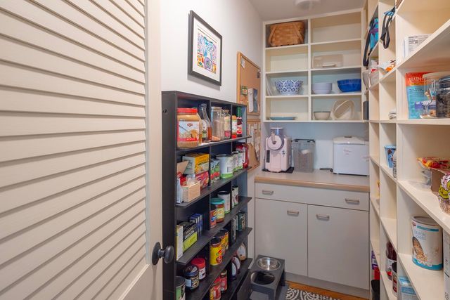 860 Briar hill Road, Hopkinton, NH 03229