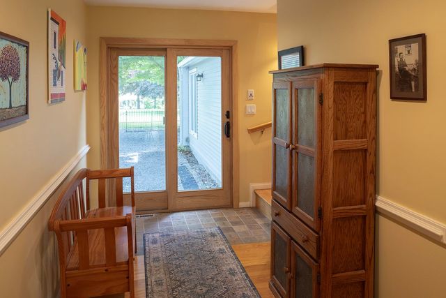 860 Briar hill Road, Hopkinton, NH 03229