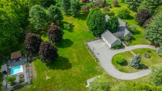 860 Briar hill Road, Hopkinton, NH 03229