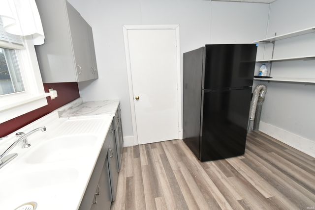 307 N Madison Avenue, Fowler, IN 47944