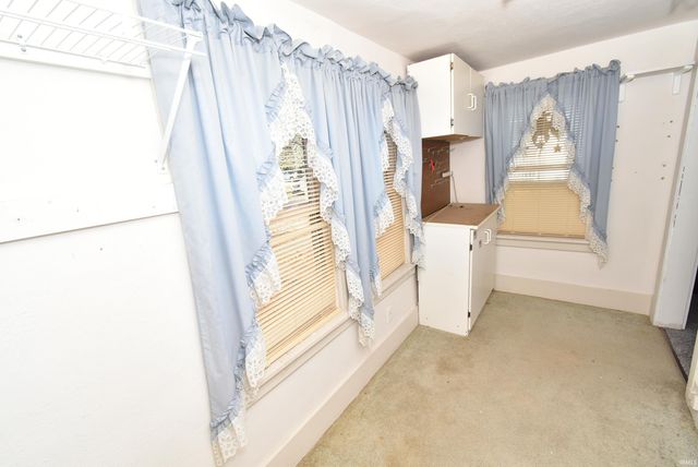 307 N Madison Avenue, Fowler, IN 47944