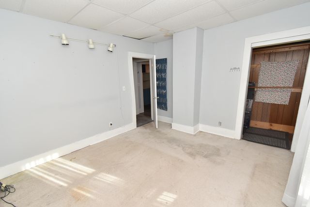 307 N Madison Avenue, Fowler, IN 47944