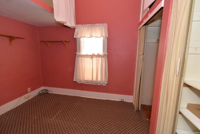 307 N Madison Avenue, Fowler, IN 47944