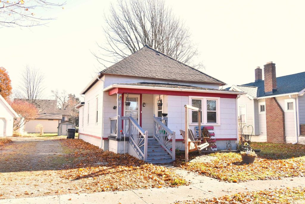 307 N Madison Avenue, Fowler, IN 47944