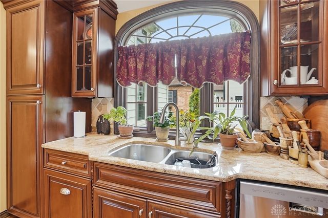 3945 Lenox Drive, Kettering, OH 45429