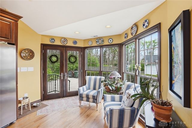 3945 Lenox Drive, Kettering, OH 45429