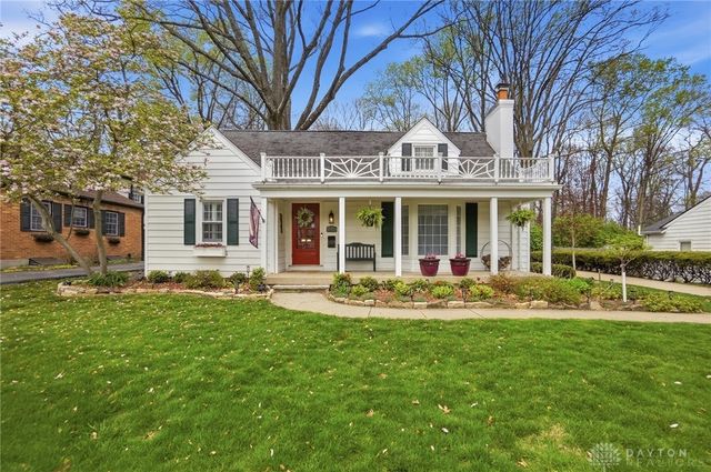 3945 Lenox Drive, Kettering, OH 45429