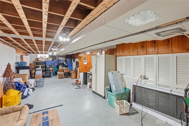 3945 Lenox Drive, Kettering, OH 45429