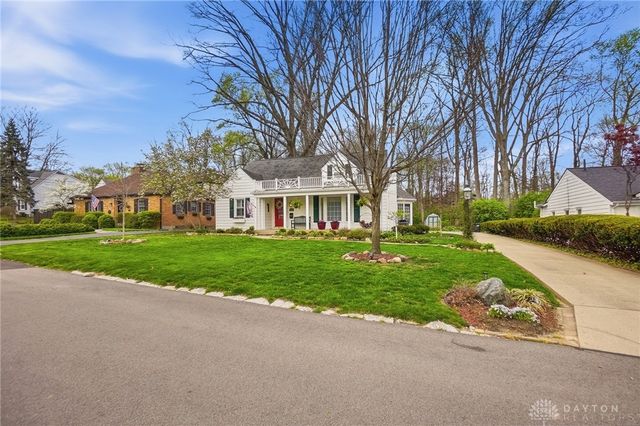 3945 Lenox Drive, Kettering, OH 45429