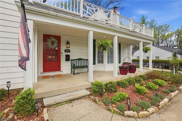 3945 Lenox Drive, Kettering, OH 45429