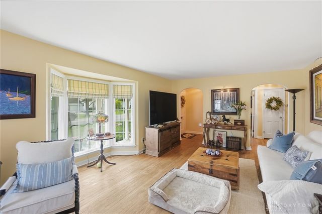 3945 Lenox Drive, Kettering, OH 45429