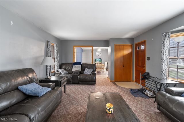 2536 Winton Place NW, Canton, OH 44709