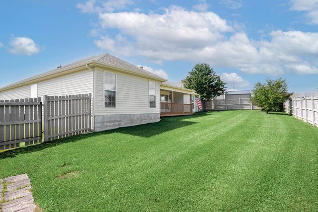 117 Lost Tree Drive, Georgetown, KY 40324