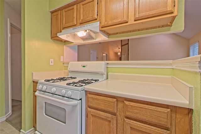 14207 Anita Marie LN, Austin, TX 78728