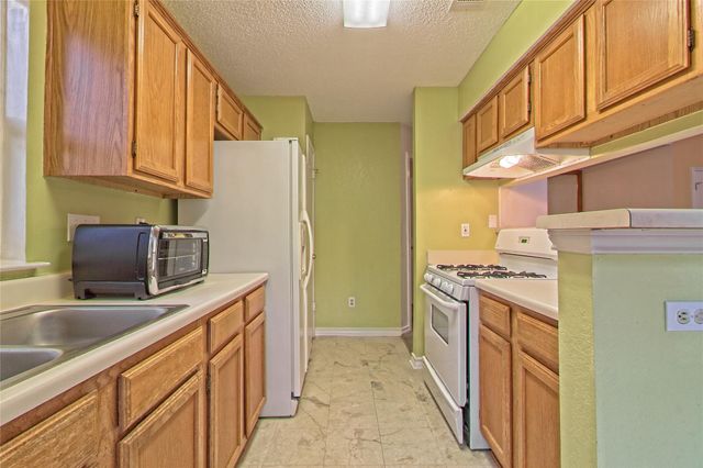 14207 Anita Marie LN, Austin, TX 78728