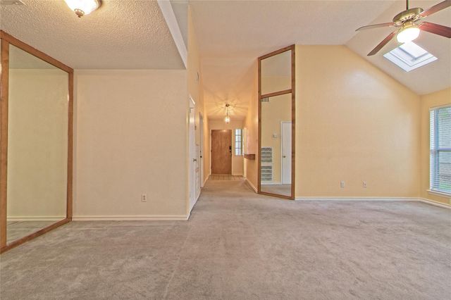 14207 Anita Marie LN, Austin, TX 78728