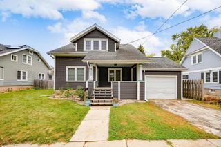 722 W Sherman Avenue, Fort Atkinson, WI 53538