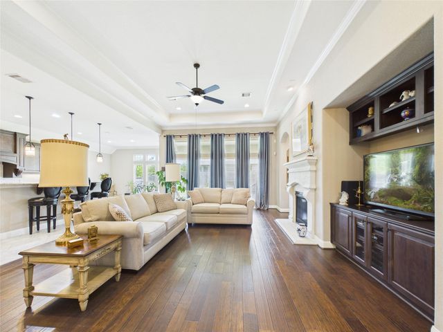 2323 Darden Springs Lane, Friendswood, TX 77546