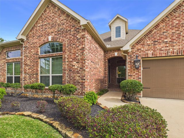 2323 Darden Springs Lane, Friendswood, TX 77546