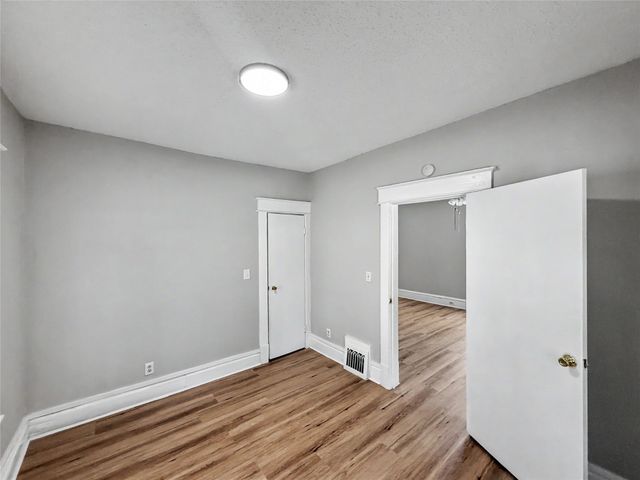 721 27th Street, Des Moines, IA 50312