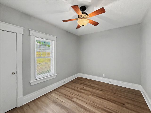 721 27th Street, Des Moines, IA 50312