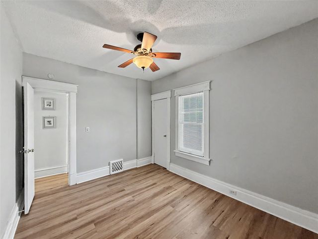 721 27th Street, Des Moines, IA 50312