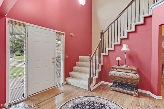 170 Fairhill Way, Howell, MI 48843
