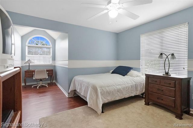 170 Fairhill Way, Howell, MI 48843