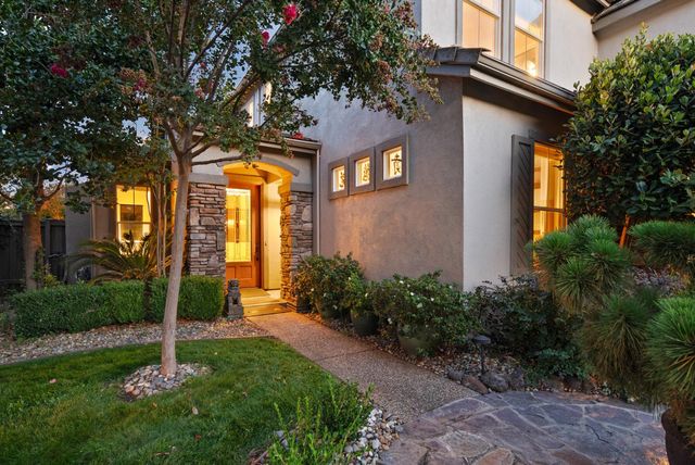 1420 Kilreny Ct, Folsom, CA 95630