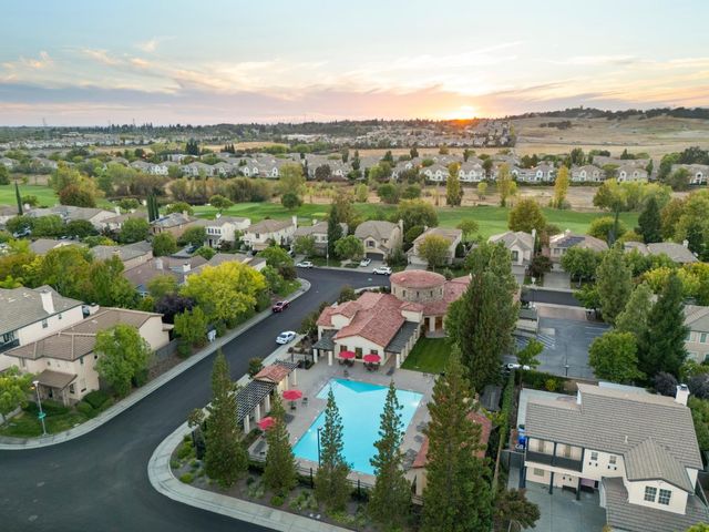 1420 Kilreny Ct, Folsom, CA 95630