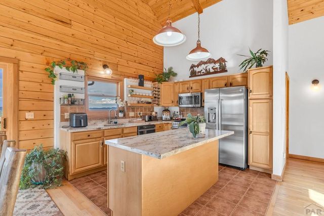 1350 Mitchell Mountain Road, Westcliffe, CO 81252