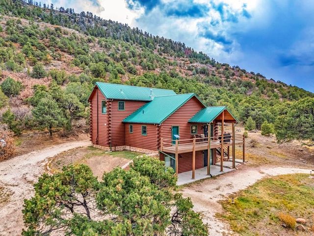 1350 Mitchell Mountain Road, Westcliffe, CO 81252