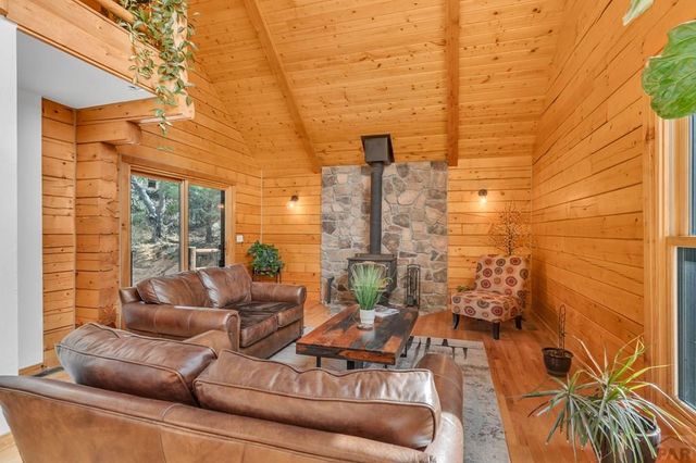 1350 Mitchell Mountain Road, Westcliffe, CO 81252