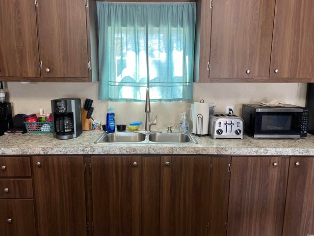 1617 Crystal Lake Dr., Myrtle Beach, SC 29575