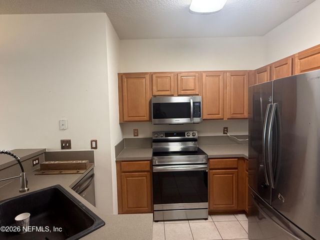 9783 SUMMER GROVE Way W 71, Jacksonville, FL 32257