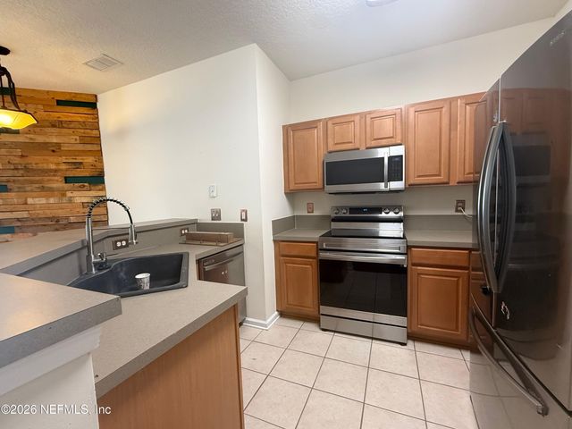 9783 SUMMER GROVE Way W 71, Jacksonville, FL 32257