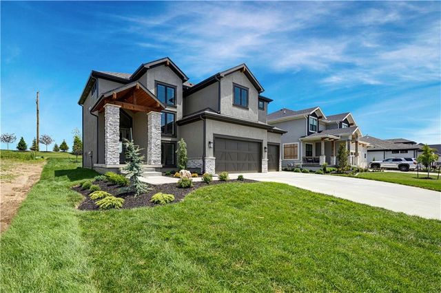 17305 Earnshaw Street, Overland Park, KS 66221
